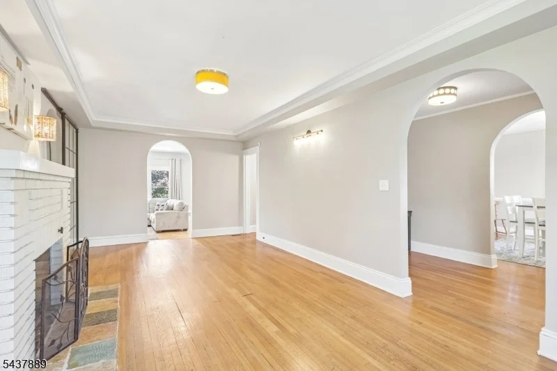 Photo of 1032 Kipling Rd