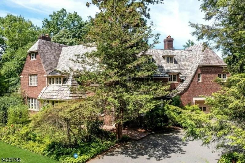 Photo of 475 Berkeley Ave