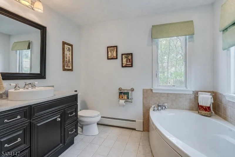 Photo of 33 Brooksyde Ave