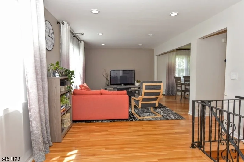 Photo of 6 Kime Ave