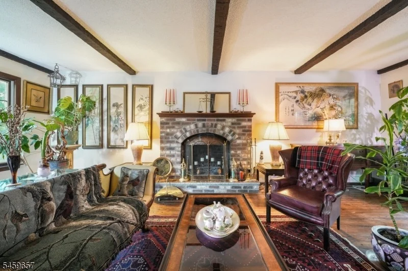 Photo of 44 Chestnut Rd