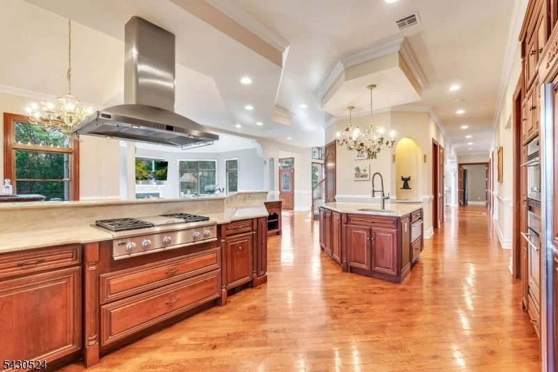 Photo of 37 Robbins Rd