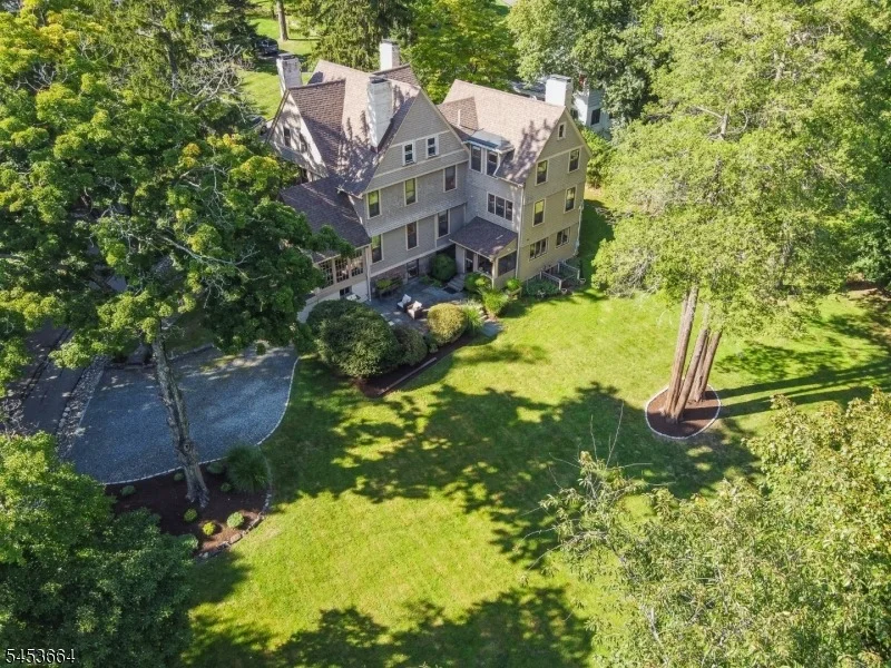 Photo of 6 Edgehill Rd