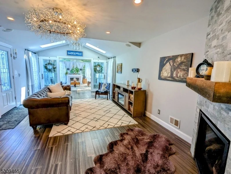 Photo of 308 Edgar Ave