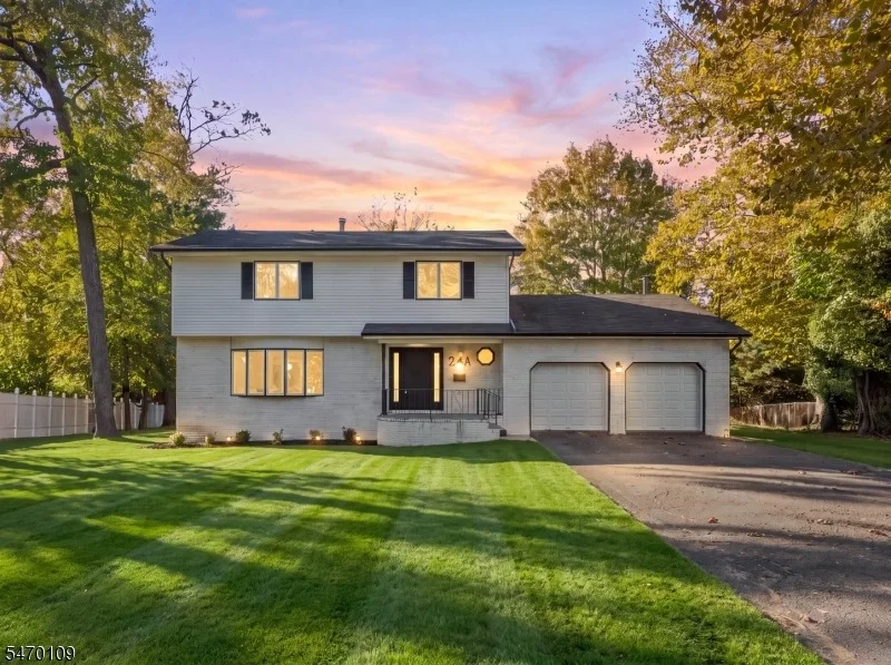 Photo of 24 Dewey Dr