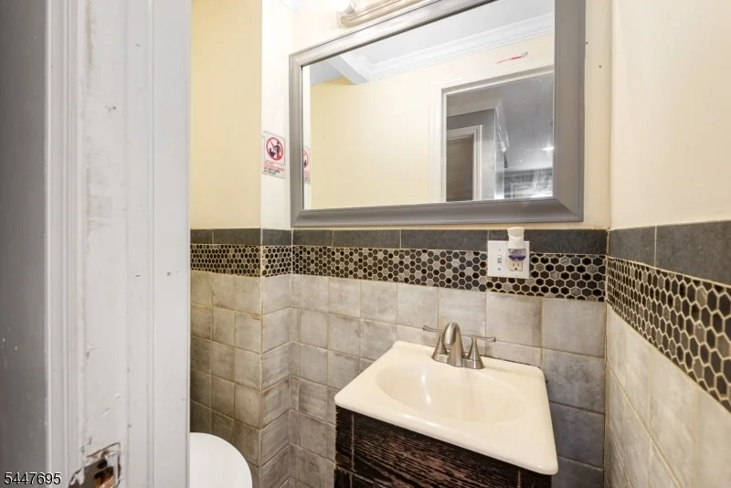 Photo of 4 Dandridge Dr