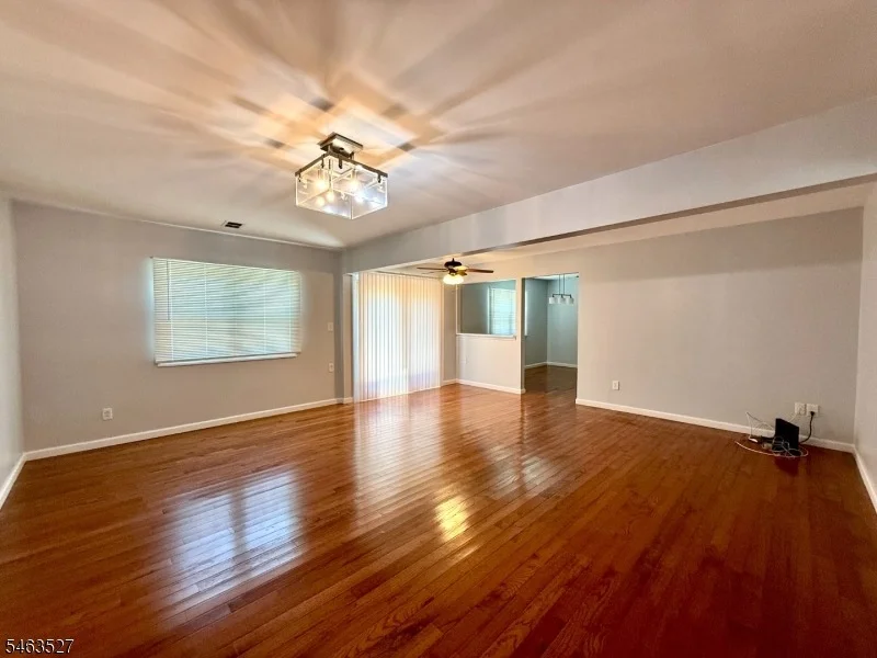 Photo of 44 Drake Rd