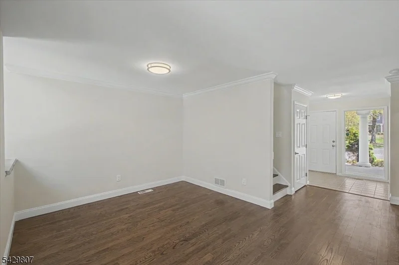 Photo of 74 Cobbler Sq