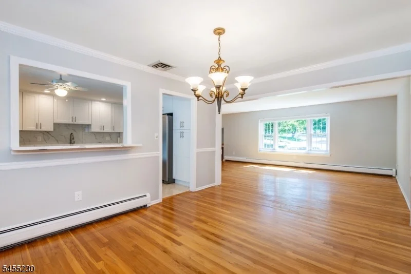 Photo of 14 Winding Way