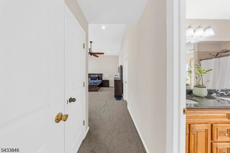 Photo of 418 Oak St