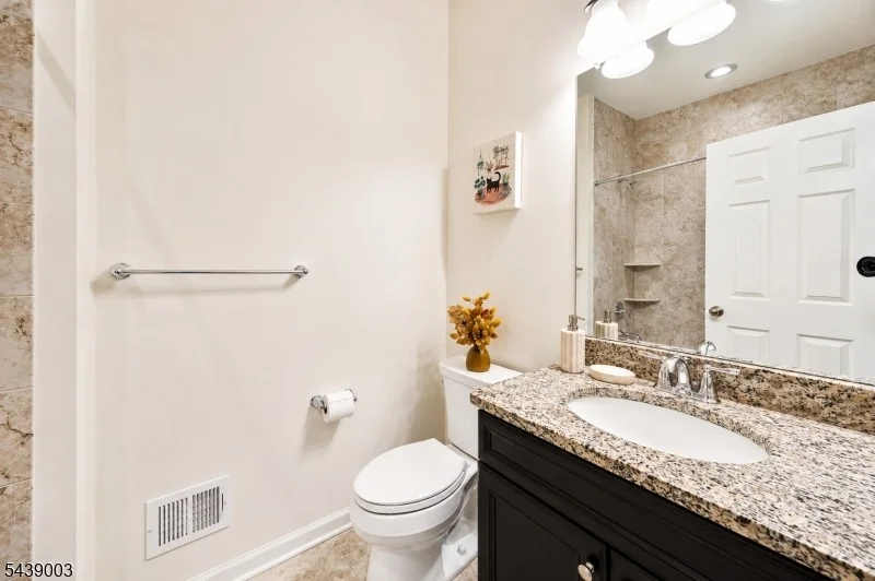 Photo of 108 Aspen Dr