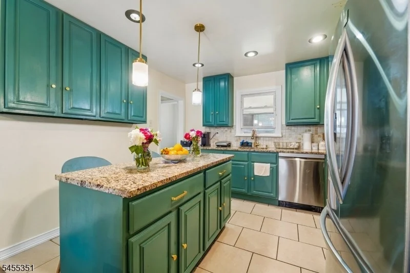 Photo of 602 Eagle Rock Ave