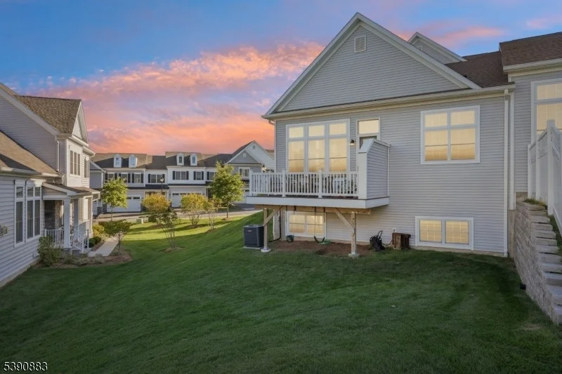 Photo of 30 Juniper Ct
