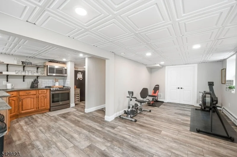 Photo of 206 Long Pond Rd