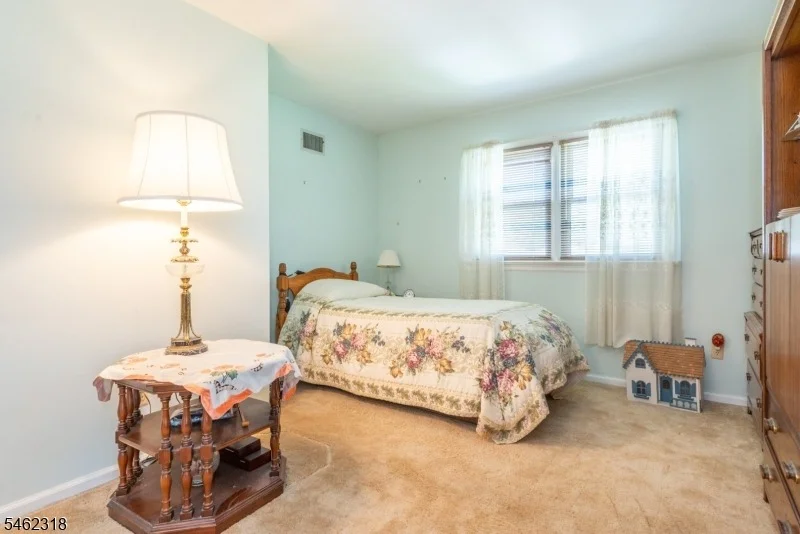 Photo of 4 Sycamore Pl