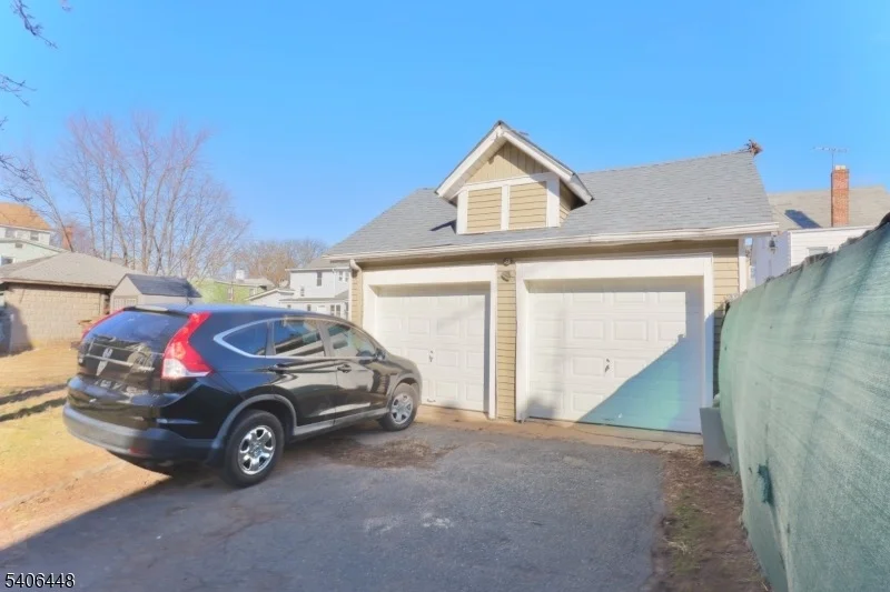 Photo of 14 Fuller Pl