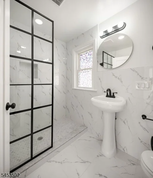 Photo of 345 Forest St