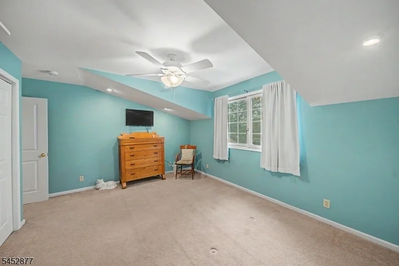 Photo of 409 RIDGE ROAD