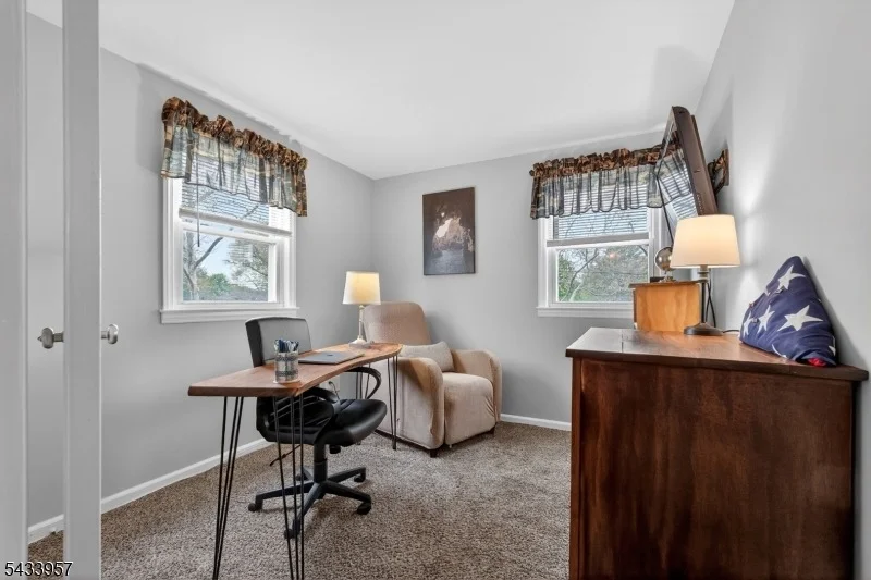 Photo of 7 Spier Dr