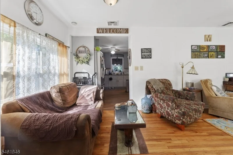 Photo of 341 Skyline Dr