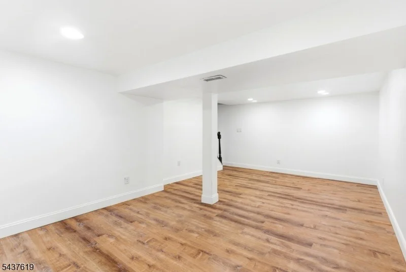 Photo of 135 Kenzel Ave