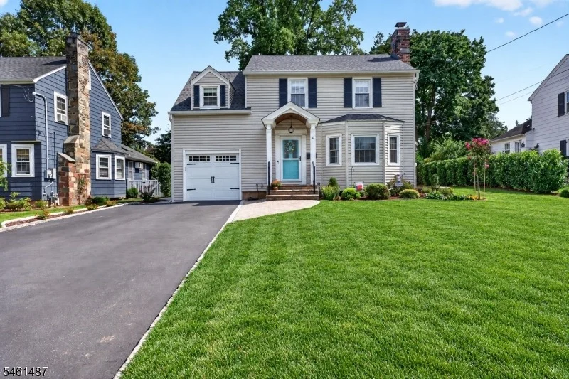 Photo of 11 Indian Spring Rd