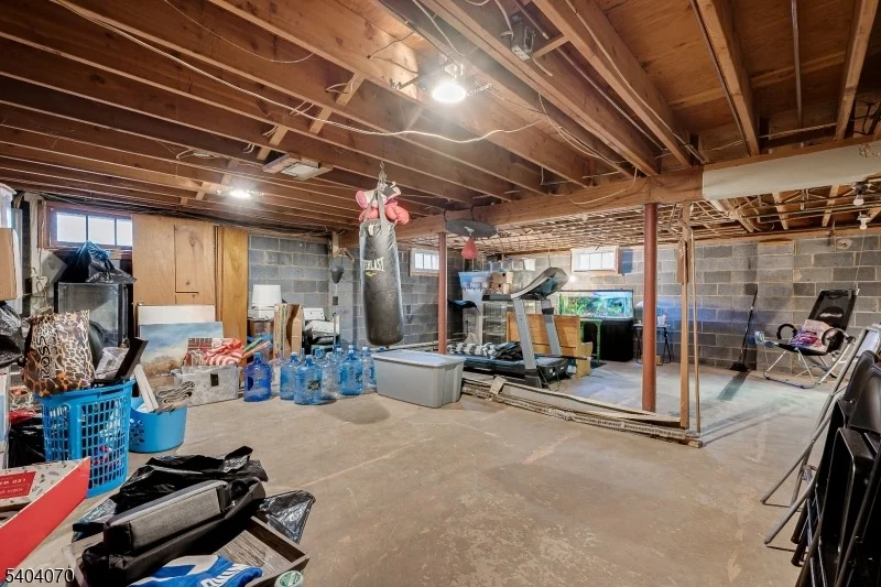 Photo of 228 Oneida Pl