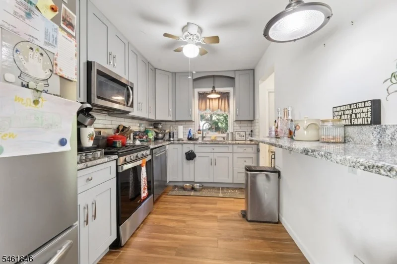 Photo of 341 Skyline Dr