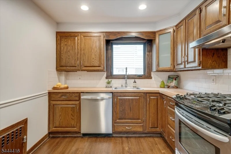 Photo of 43 Pine St