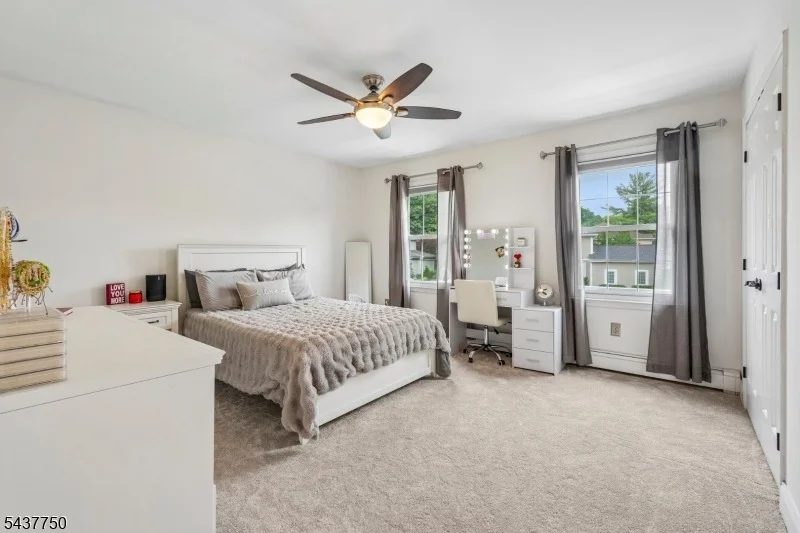 Photo of 1 York Pl