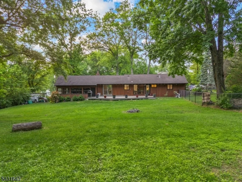 Photo of 5 Oak Lane