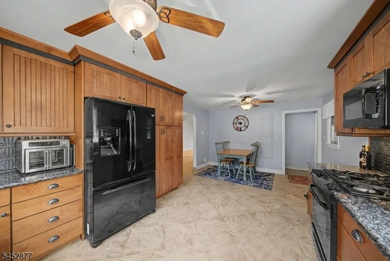 Photo of 409 RIDGE ROAD