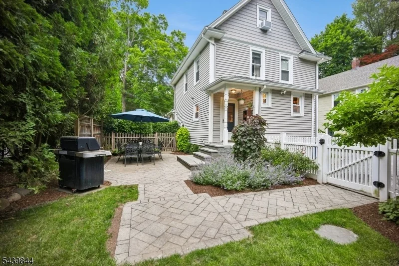 Photo of 5 Ferguson Pl