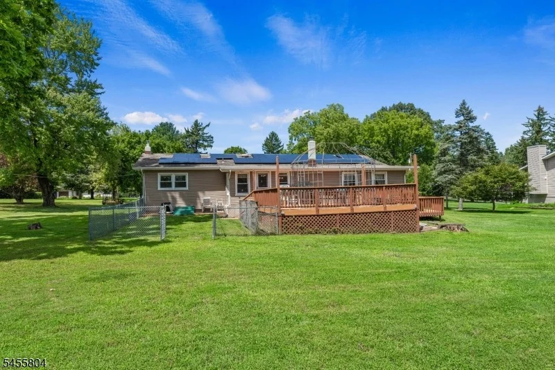 Photo of 39 Cornhollow Rd