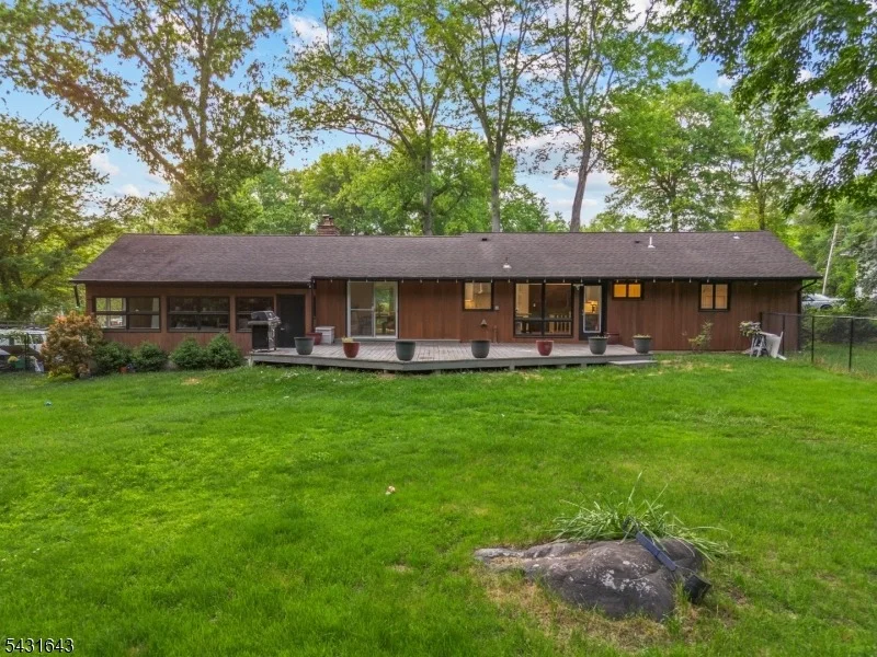 Photo of 5 Oak Lane