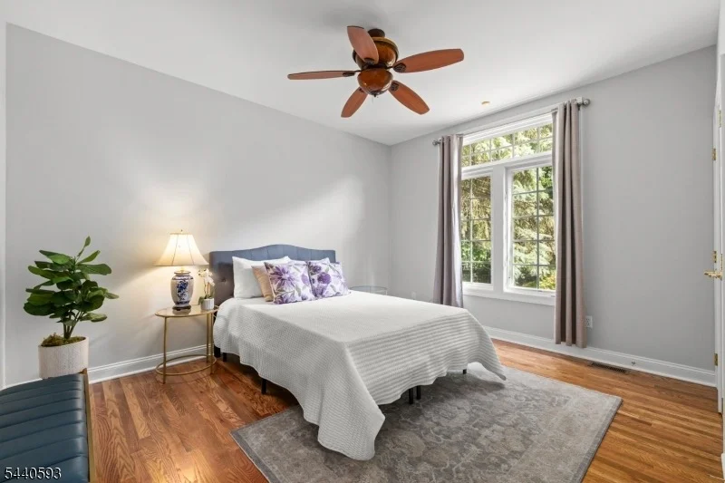 Photo of 33 Fox Run