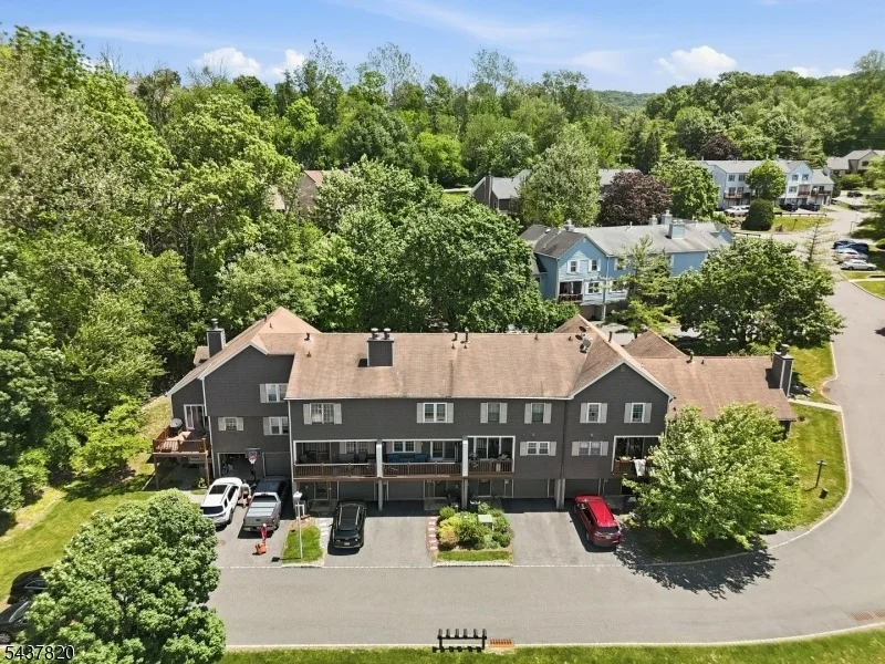 Photo of 58 Oriole Dr