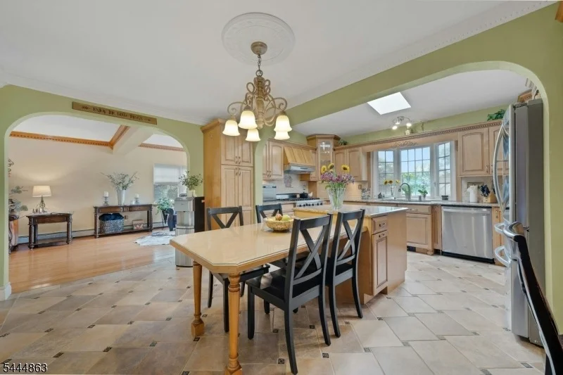 Photo of 16 Shephard Rd