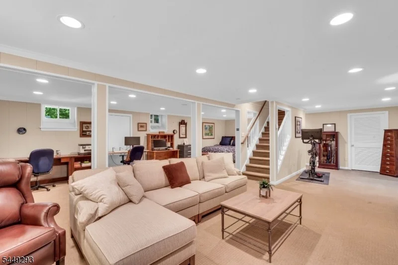 Photo of 11 Summit Rd