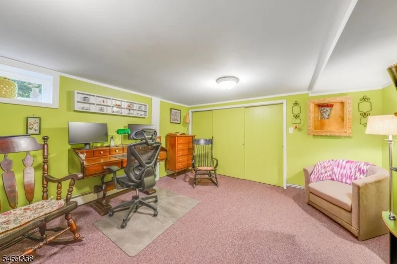 Photo of 2 Orchard Dr