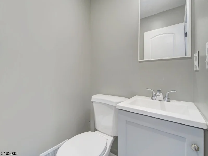 Photo of 17 Lock St