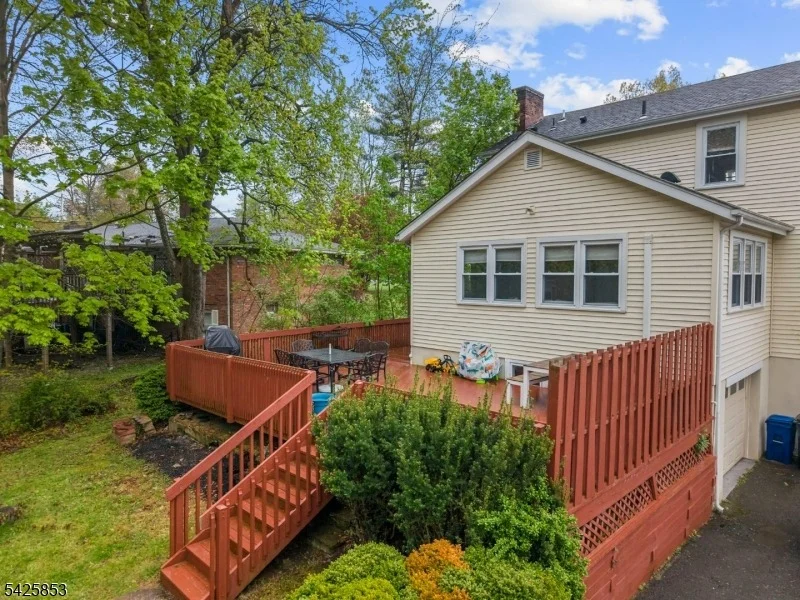 Photo of 133 Central Ave