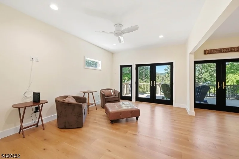 Photo of 212 Long Pond Rd