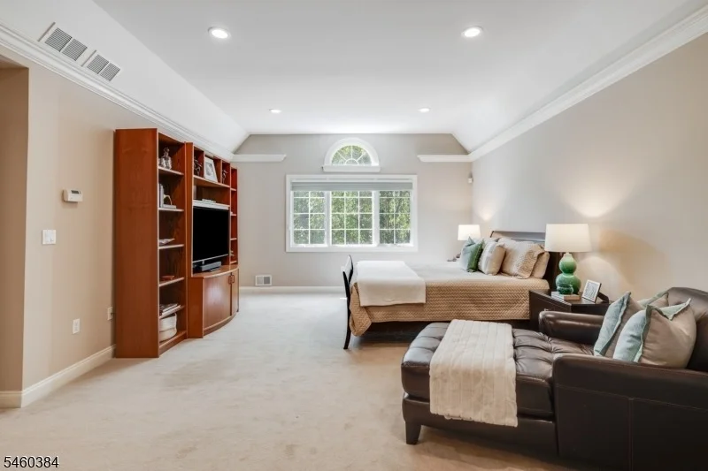 Photo of 16 Trinity Pl