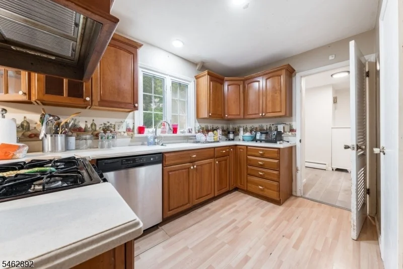 Photo of 119 Division Ave