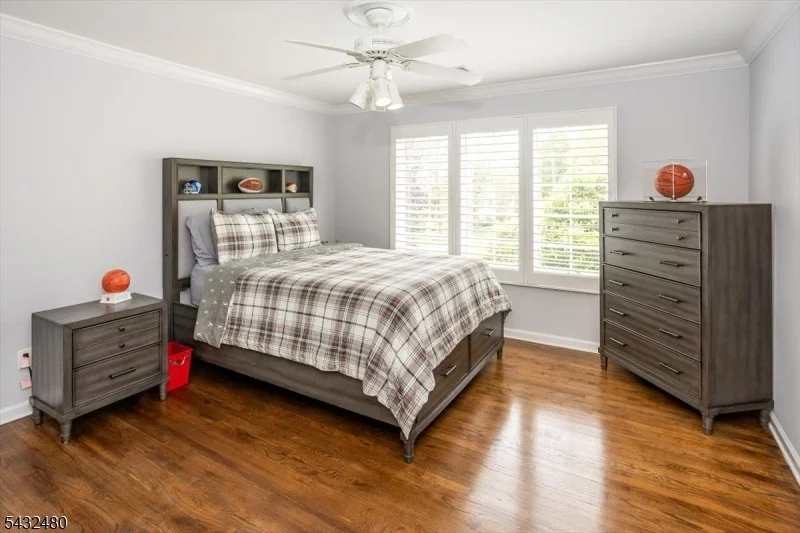 Photo of 9 Edgewood Ter