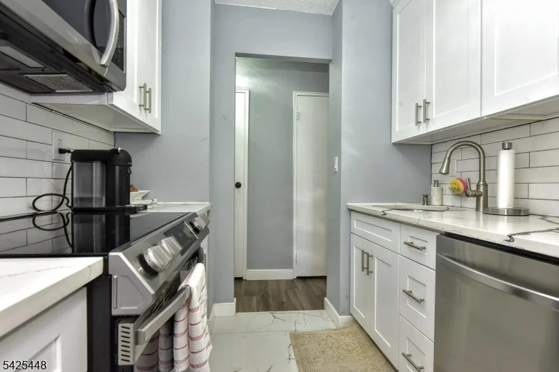 Photo of Unit 4B at 307 Prospect Ave