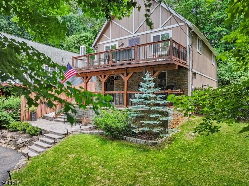 Photo of 6 Black Oak Trl