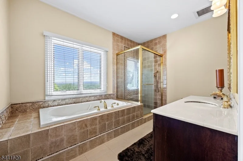 Photo of 15 Adams Way