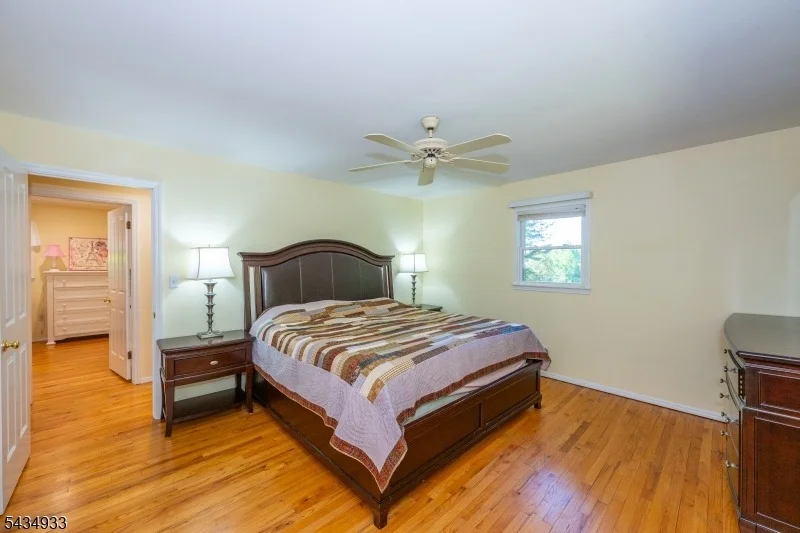 Photo of 11 Southview Rd